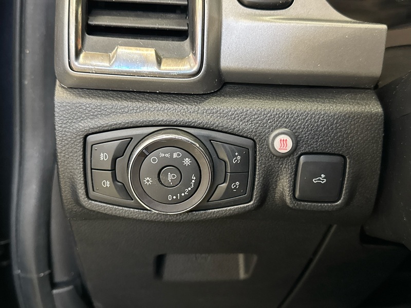 Ford Ranger vaihtoauto