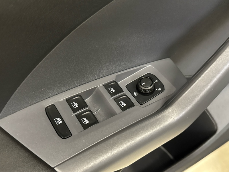 Volkswagen T-Cross vaihtoauto