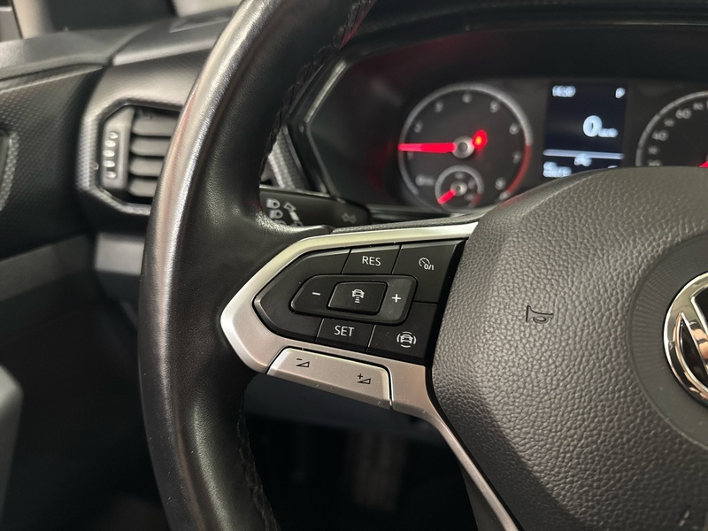 Volkswagen T-Cross vaihtoauto