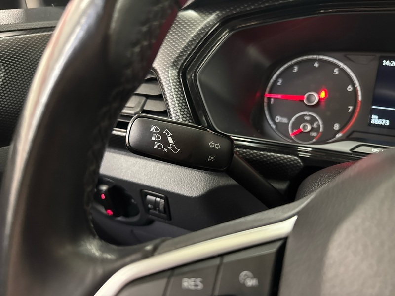 Volkswagen T-Cross vaihtoauto