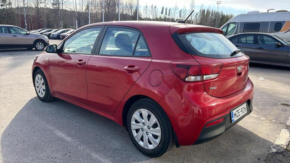 Kia Rio vaihtoauto