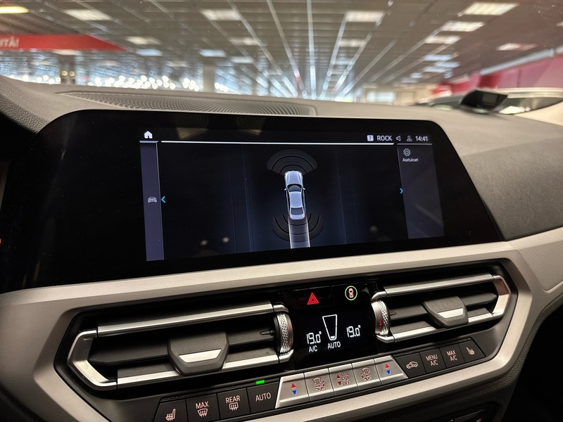 BMW 320 vaihtoauto