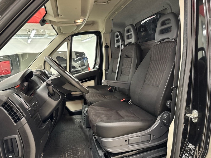 Peugeot Boxer vaihtoauto