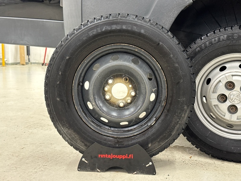 Peugeot Boxer vaihtoauto