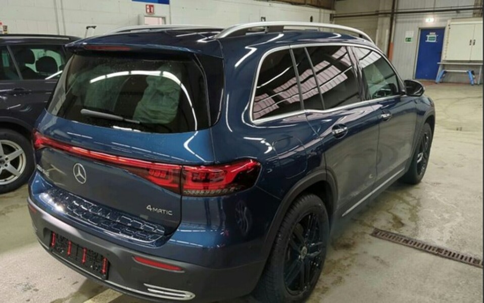 Mercedes-Benz EQB vaihtoauto