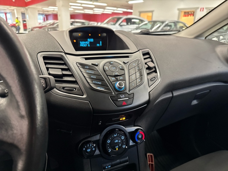 Ford Fiesta vaihtoauto