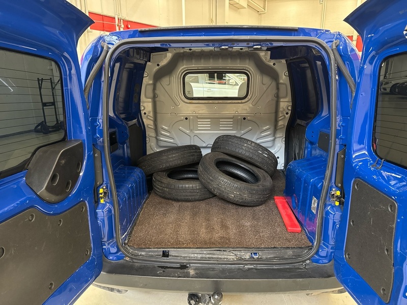 Fiat Fiorino vaihtoauto