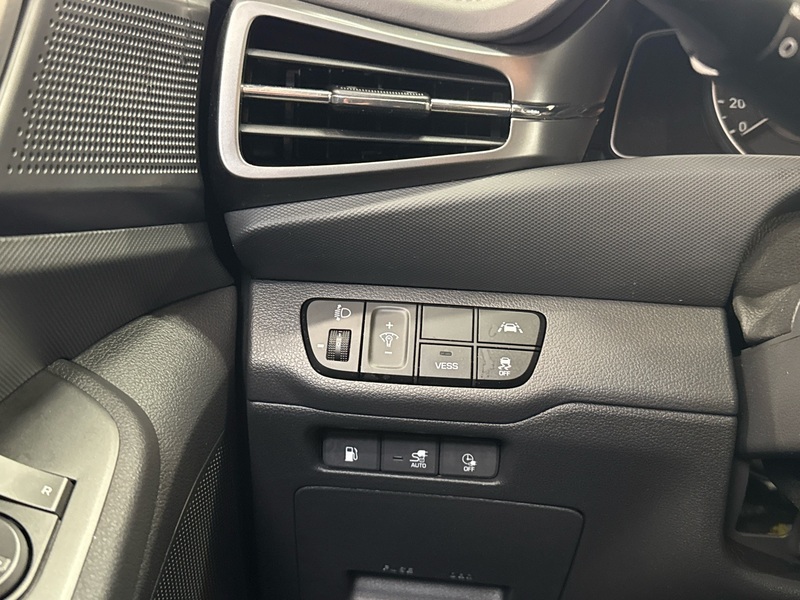 Hyundai IONIQ plug-in vaihtoauto