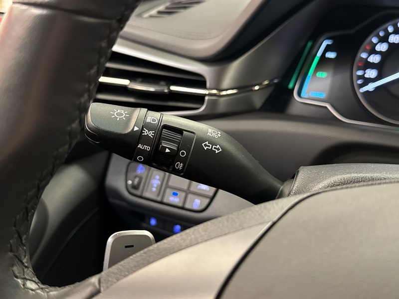 Hyundai IONIQ plug-in vaihtoauto