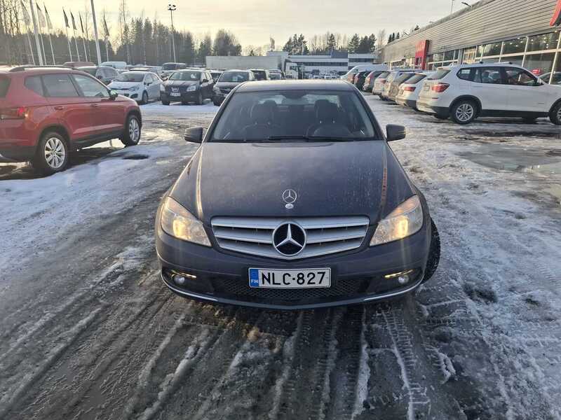 Mercedes-Benz C vaihtoauto