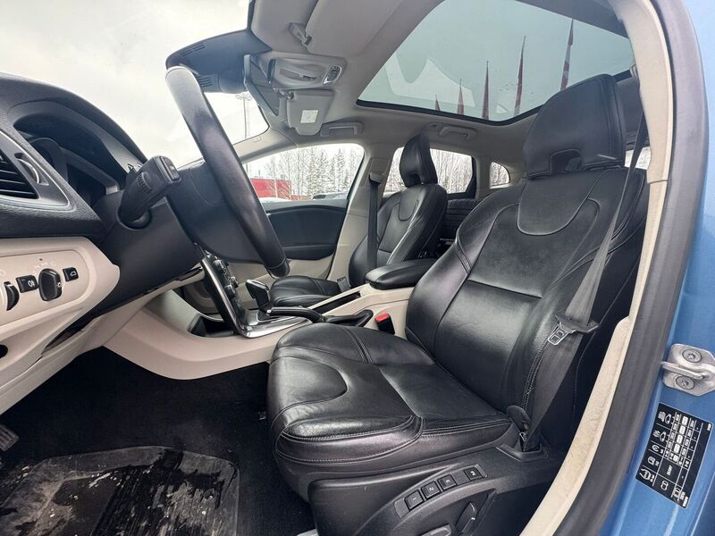 Volvo V40 vaihtoauto