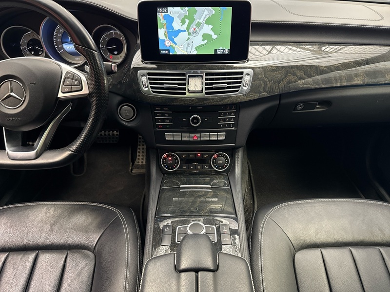 Mercedes-Benz CLS vaihtoauto