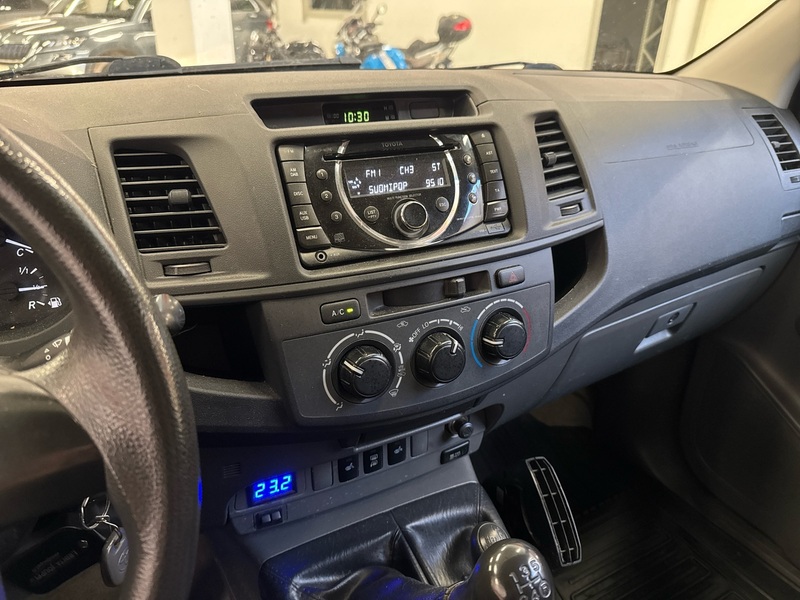 Toyota Hilux vaihtoauto