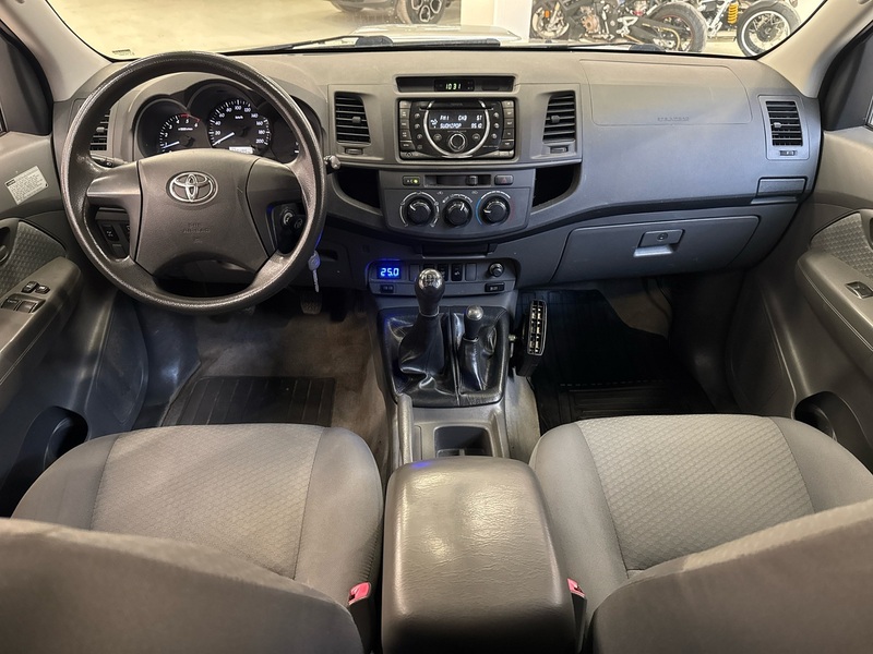 Toyota Hilux vaihtoauto