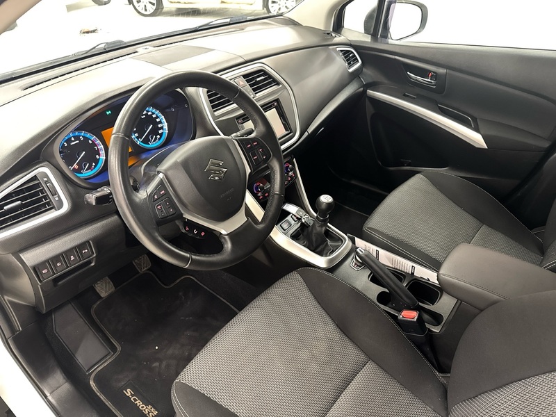 Suzuki SX4 S-CROSS vaihtoauto