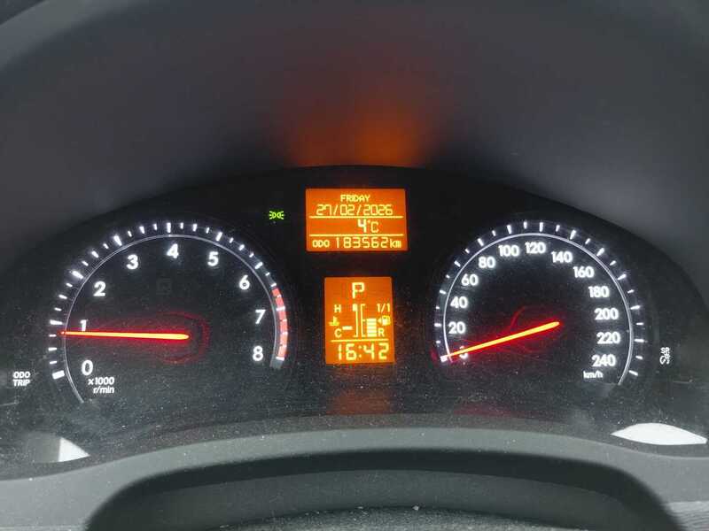 Toyota Avensis vaihtoauto