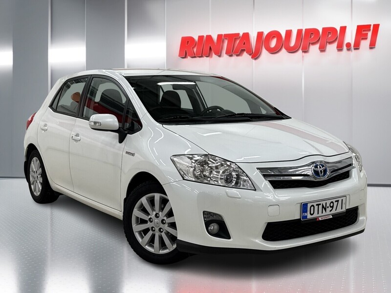 Toyota Auris vaihtoauto