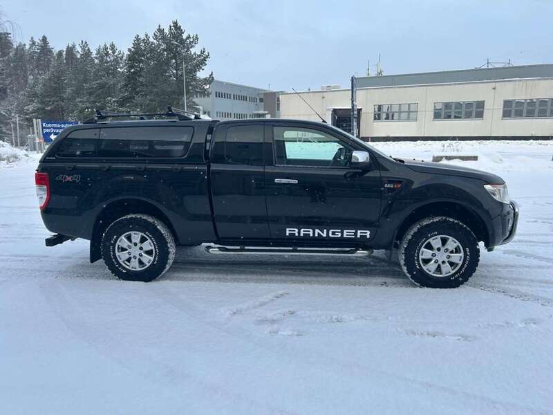 Ford Ranger vaihtoauto