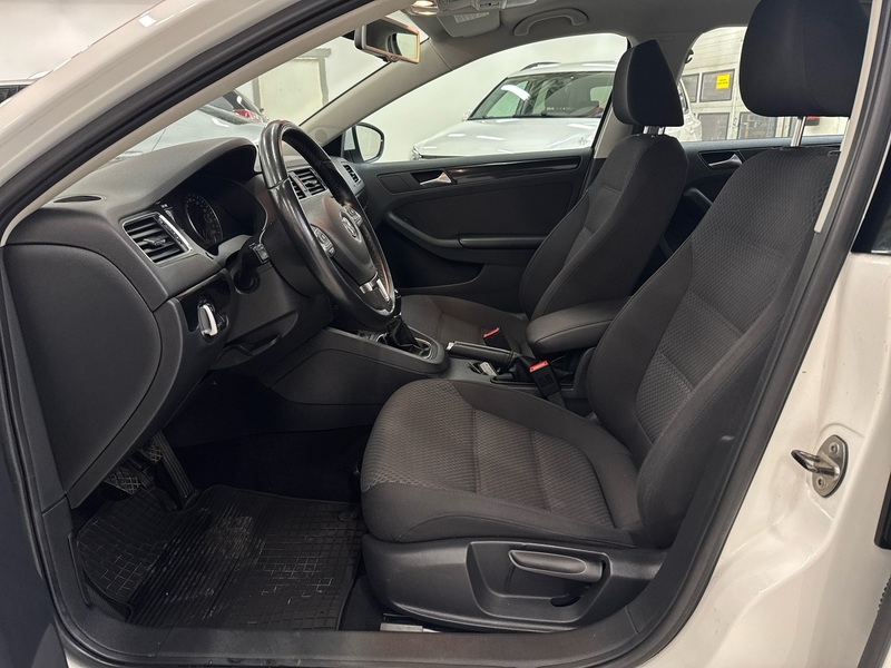 Volkswagen Jetta vaihtoauto