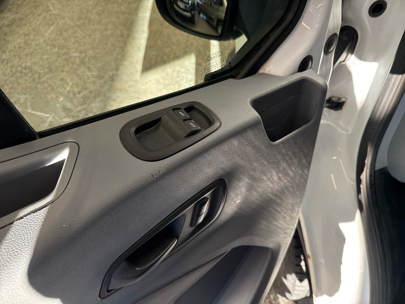 Ford Transit vaihtoauto