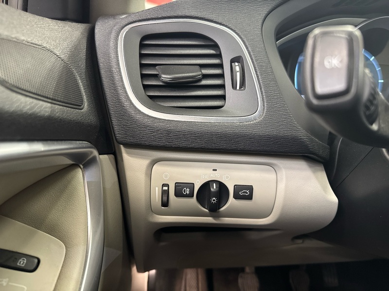 Volvo V40 vaihtoauto