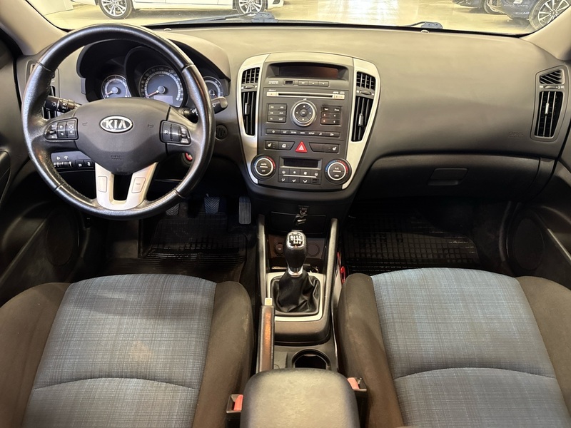 Kia Ceed vaihtoauto