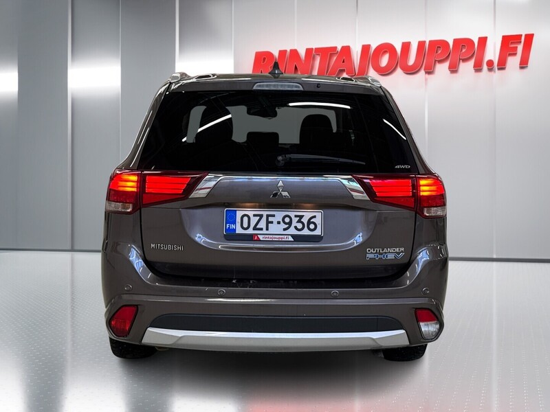 Mitsubishi Outlander vaihtoauto