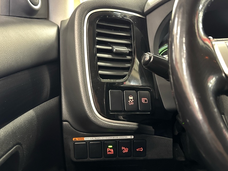 Mitsubishi Outlander vaihtoauto