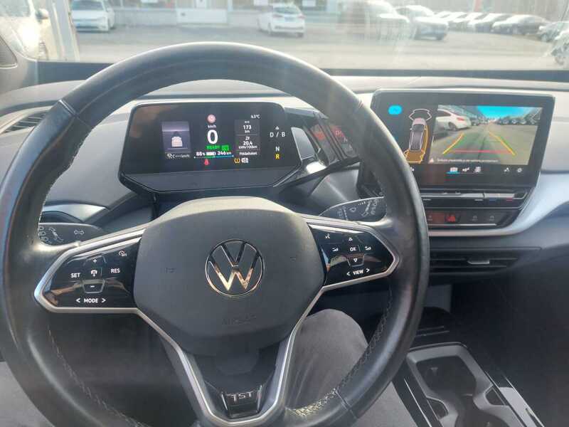 Volkswagen ID.4 vaihtoauto