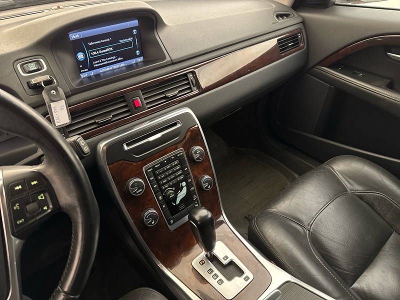 Volvo XC70 vaihtoauto