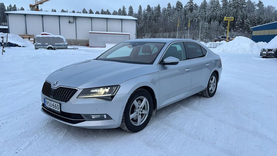 Skoda Superb vaihtoauto