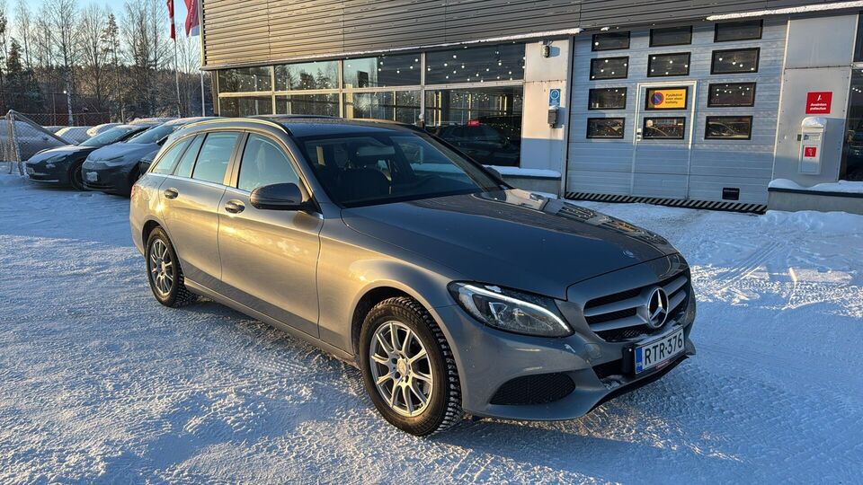 Mercedes-Benz C vaihtoauto