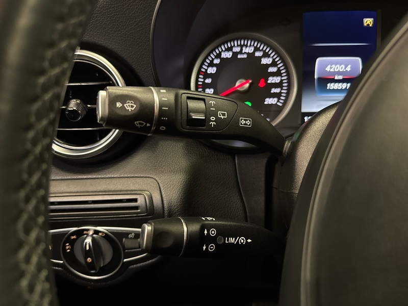 Mercedes-Benz C vaihtoauto