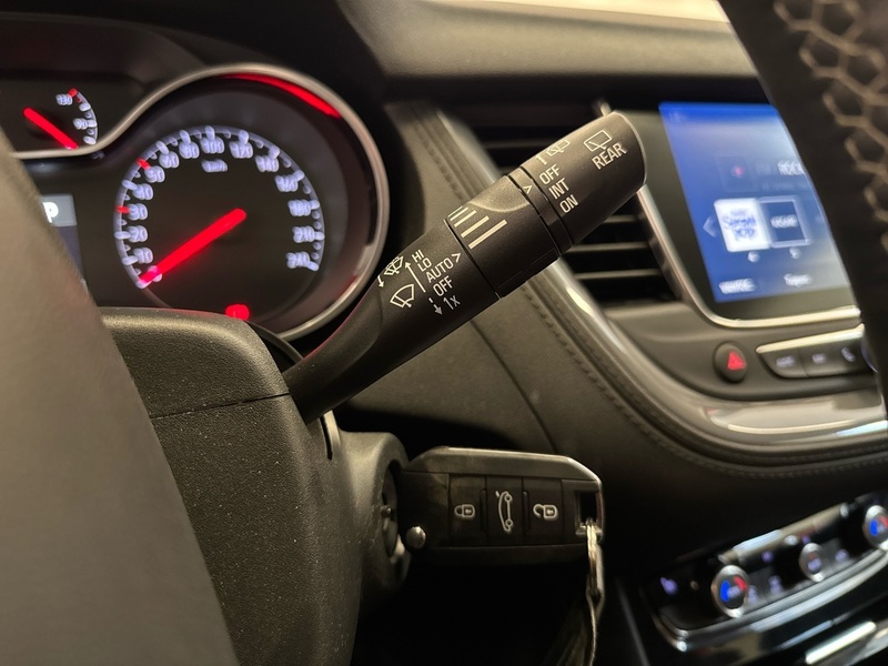 Opel Grandland X vaihtoauto