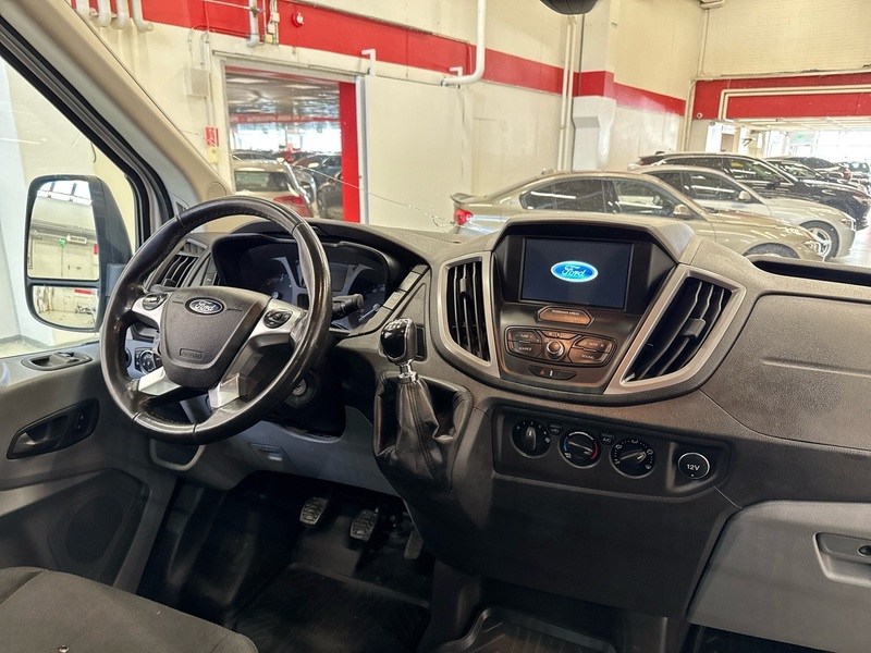 Ford Transit vaihtoauto