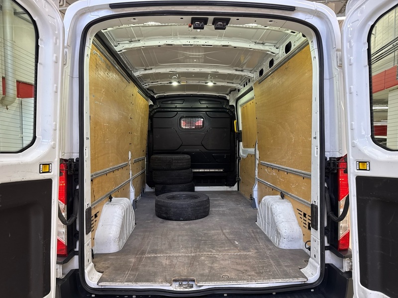 Ford Transit vaihtoauto