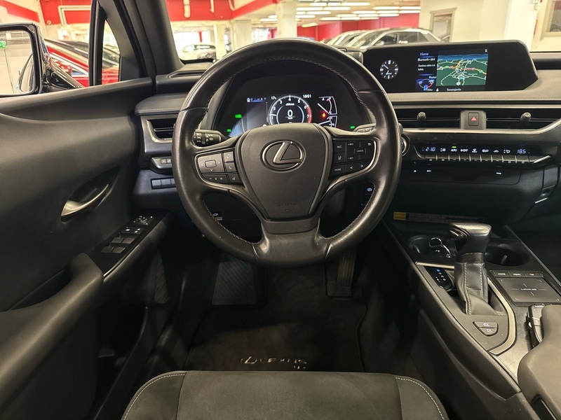 Lexus UX vaihtoauto