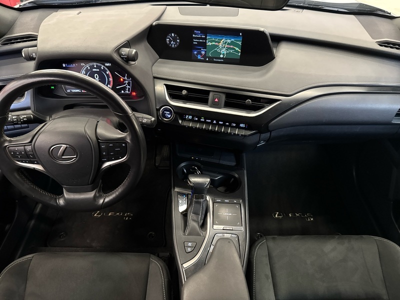 Lexus UX vaihtoauto