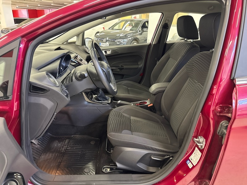 Ford Fiesta vaihtoauto