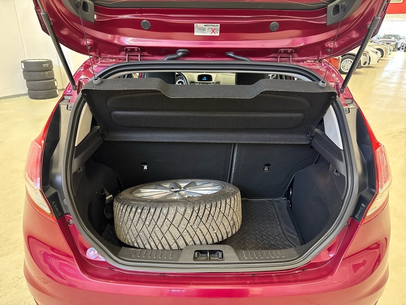 Ford Fiesta vaihtoauto