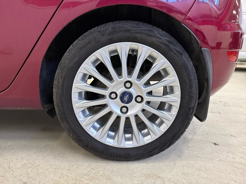 Ford Fiesta vaihtoauto