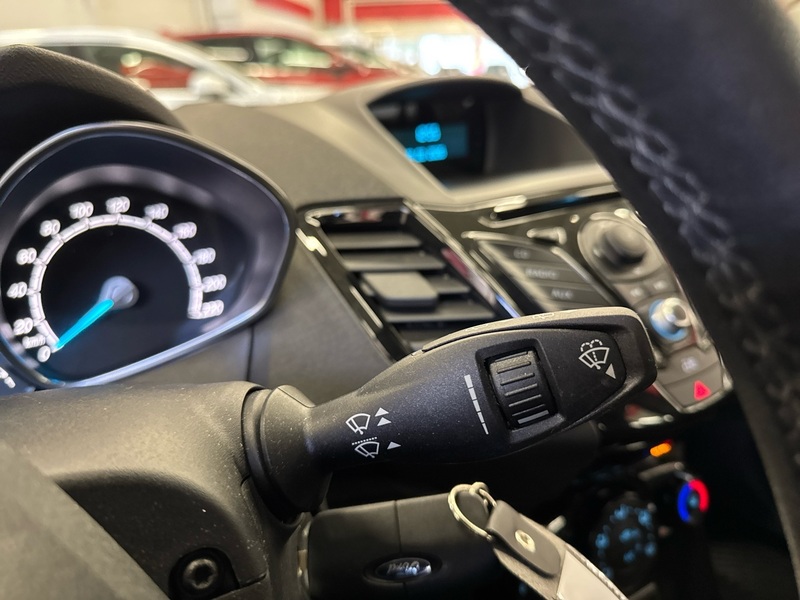 Ford Fiesta vaihtoauto