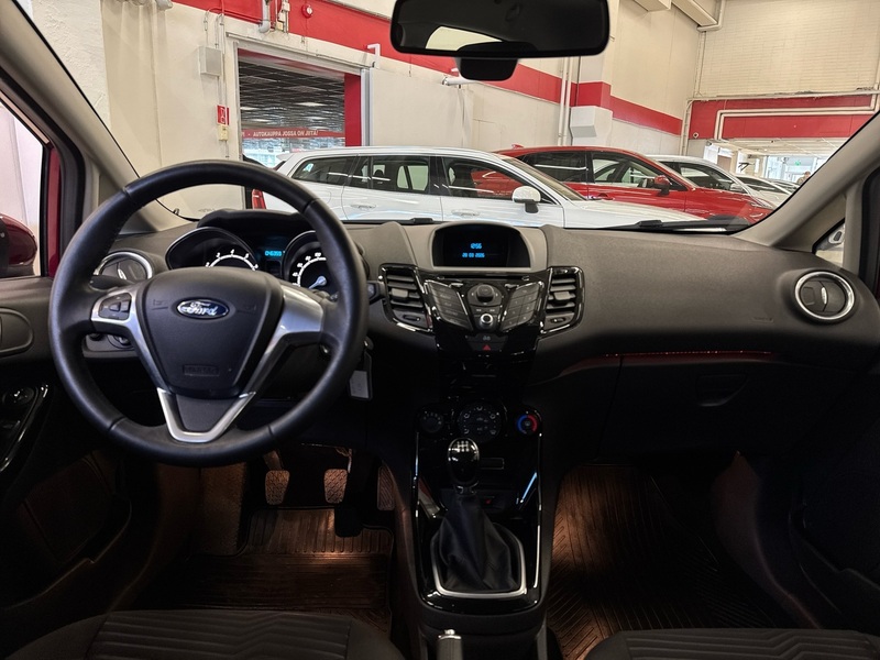 Ford Fiesta vaihtoauto