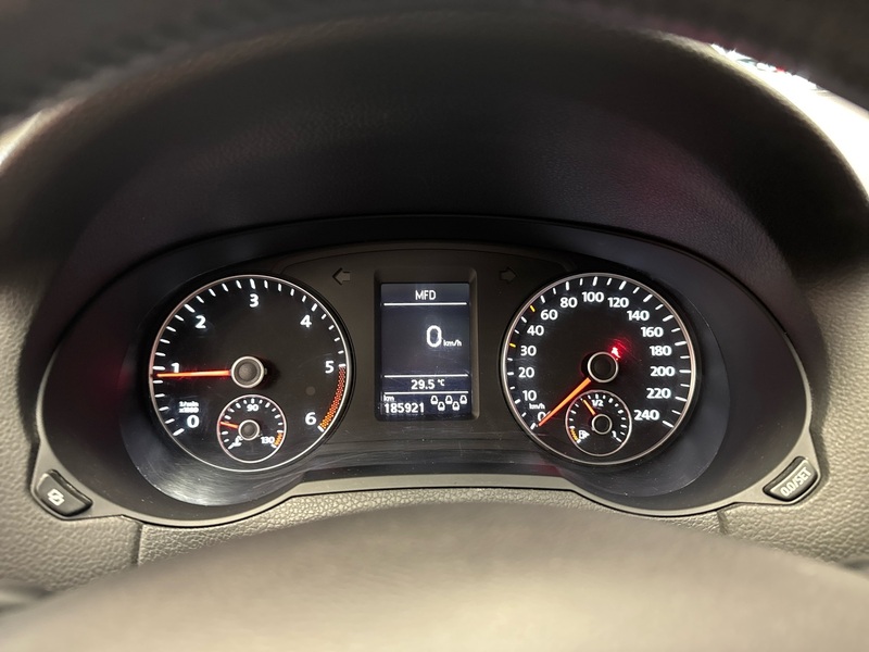 SEAT Alhambra vaihtoauto