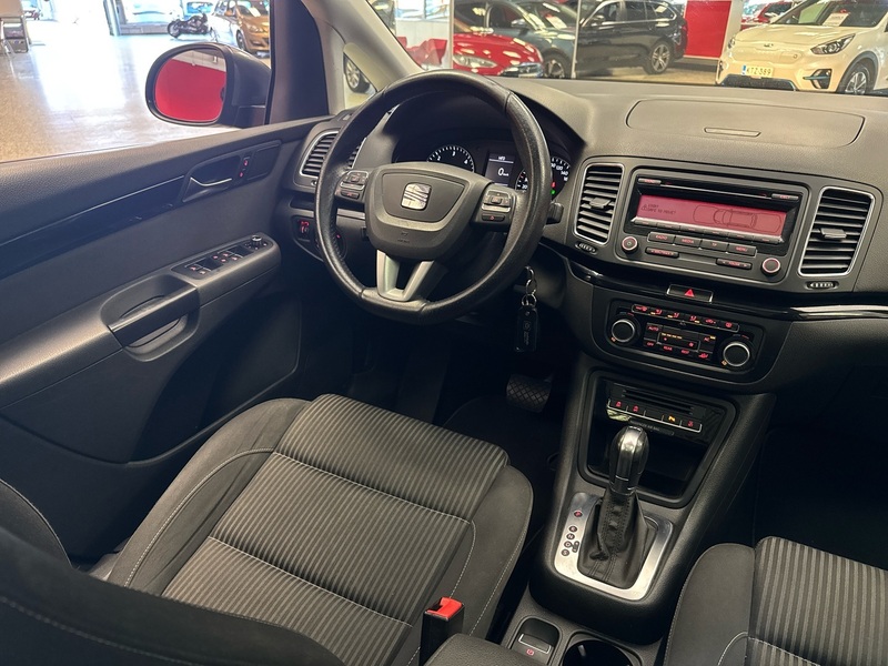 SEAT Alhambra vaihtoauto