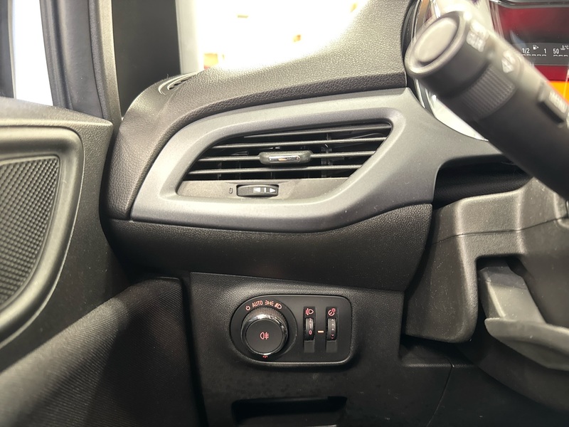 Opel Corsa vaihtoauto