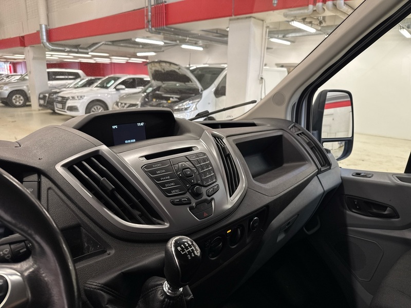 Ford Transit vaihtoauto