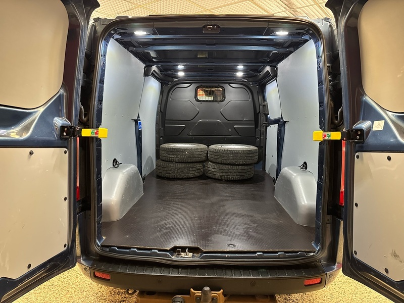 Ford Transit Custom vaihtoauto