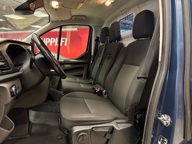 Ford Transit Custom vaihtoauto