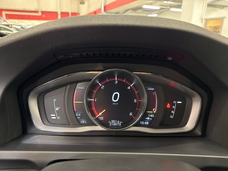 Volvo V60 vaihtoauto